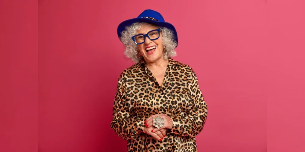 10 Essential Fashion Style for Older Women